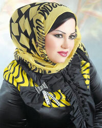 pretty arabian female. Photo #4