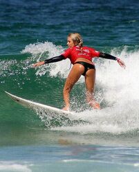 sexy surf girl. Photo #6